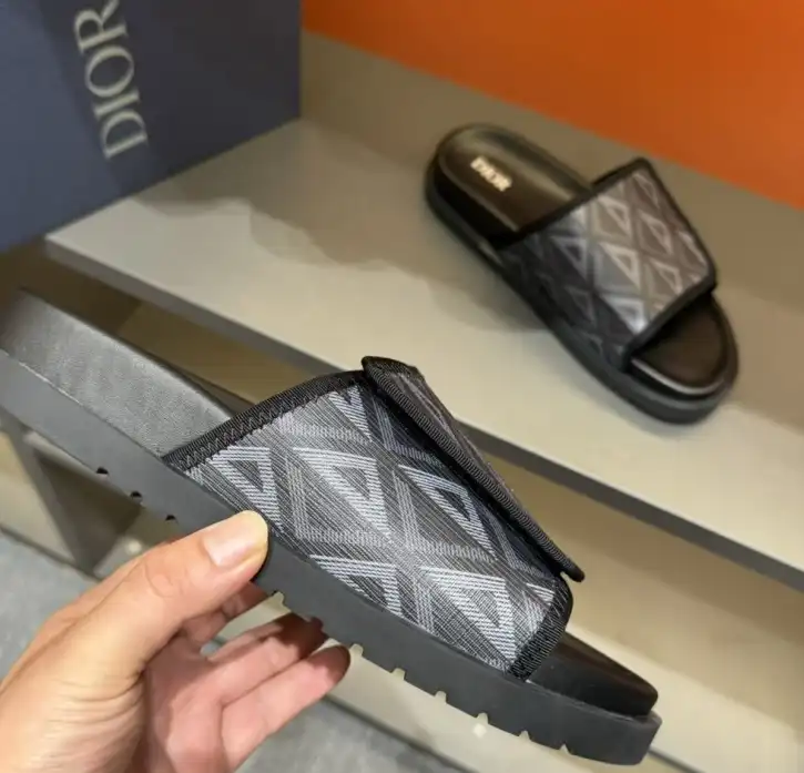 hype Christian Dior Slippers