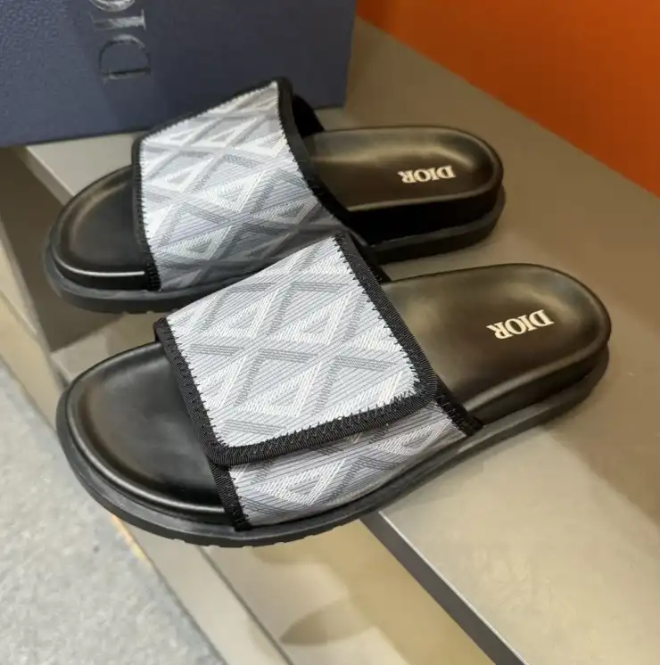 hype Christian Dior Slippers