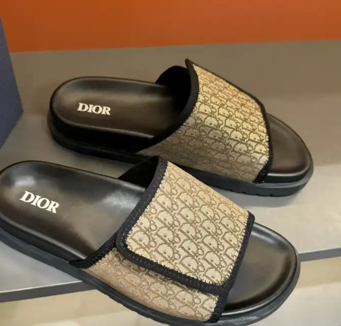 hype Christian Dior Slippers