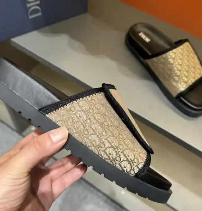 hype Christian Dior Slippers