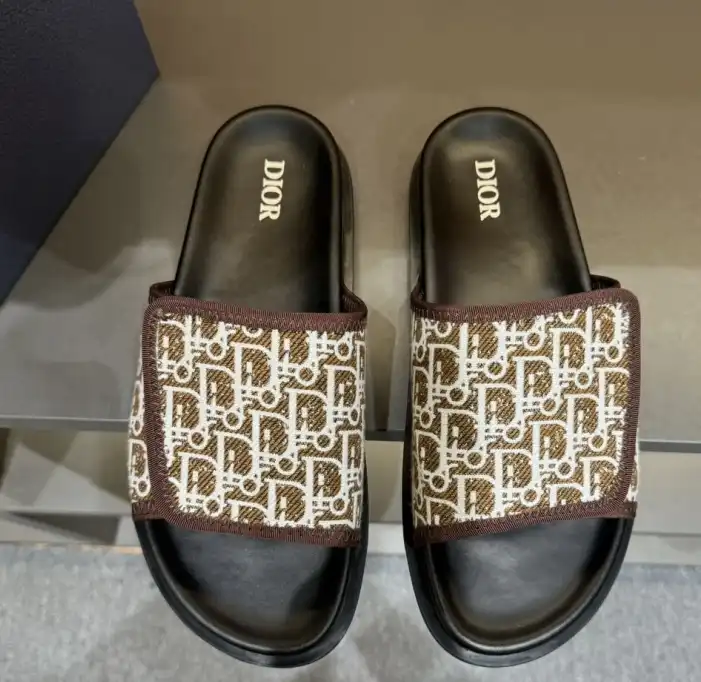 hype Christian Dior Slippers