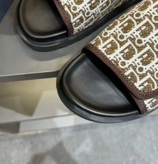 hype Christian Dior Slippers