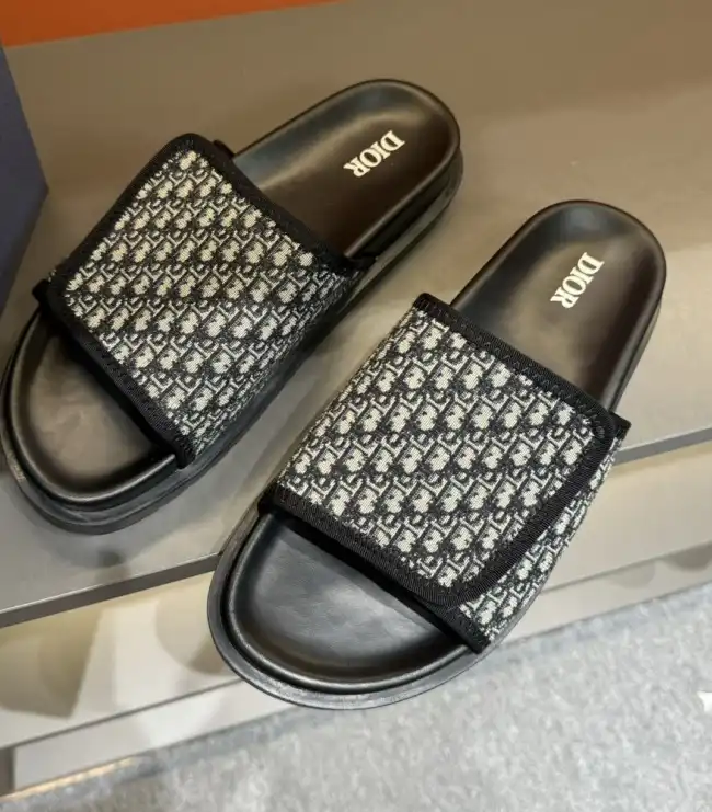 hype Christian Dior Slippers