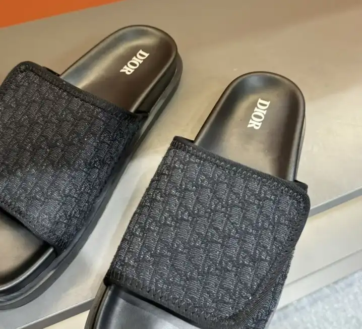 hype Christian Dior Slippers