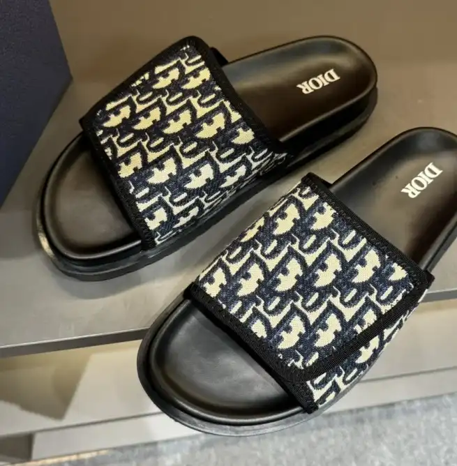 hype Christian Dior Slippers