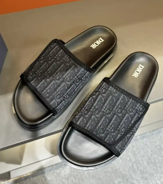 hype Christian Dior Slippers