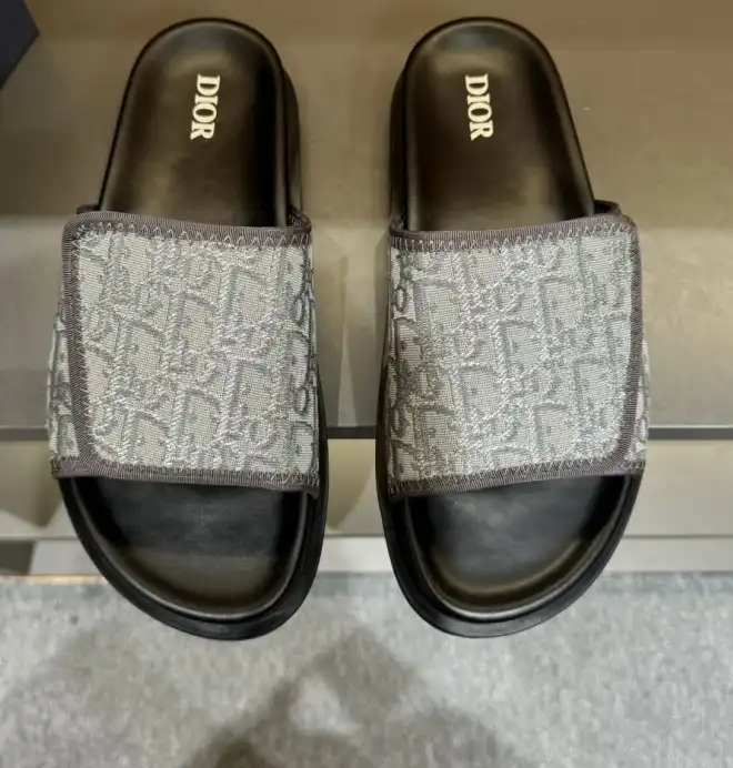 hype Christian Dior Slippers