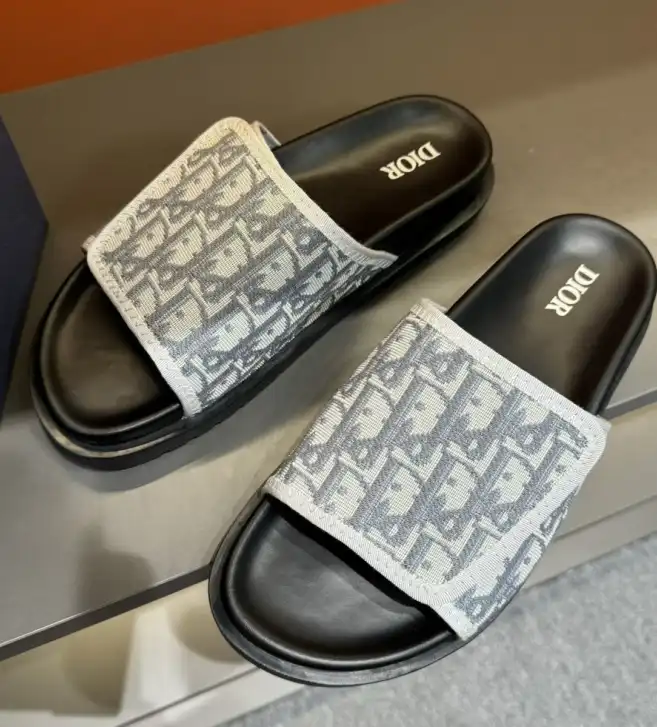 hype Christian Dior Slippers