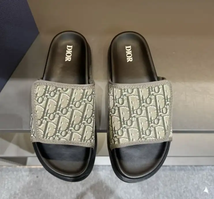 hype Christian Dior Slippers