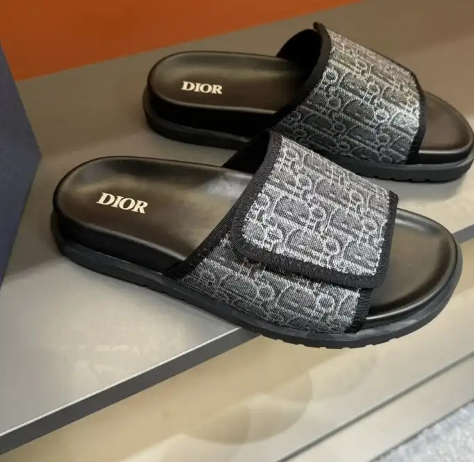 hype Christian Dior Slippers