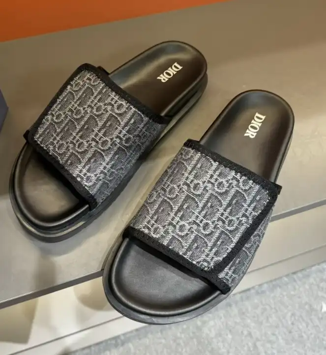 hype Christian Dior Slippers