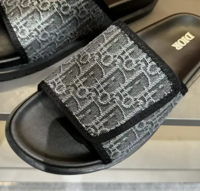 hype Christian Dior Slippers