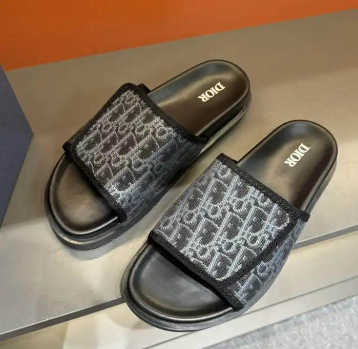 hype Christian Dior Slippers