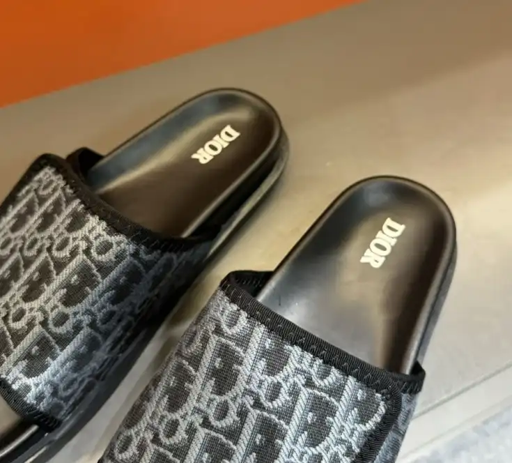 hype Christian Dior Slippers