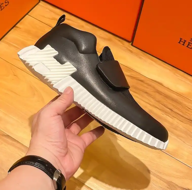 hype Hermes Sneakers