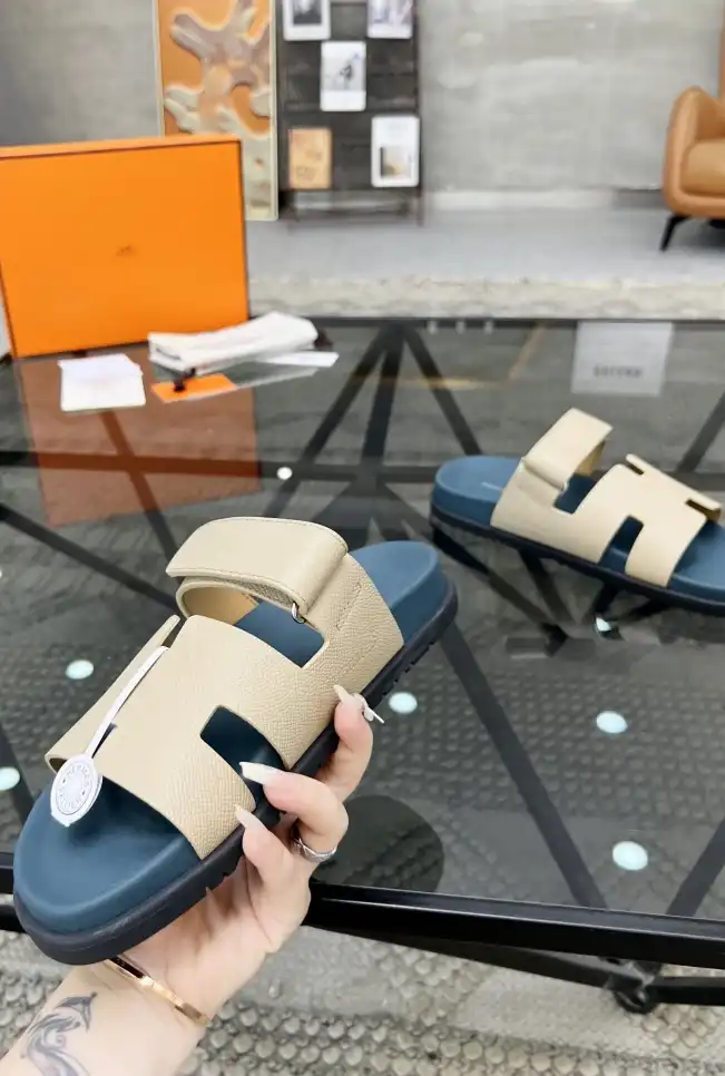 hype Hermes Slippers