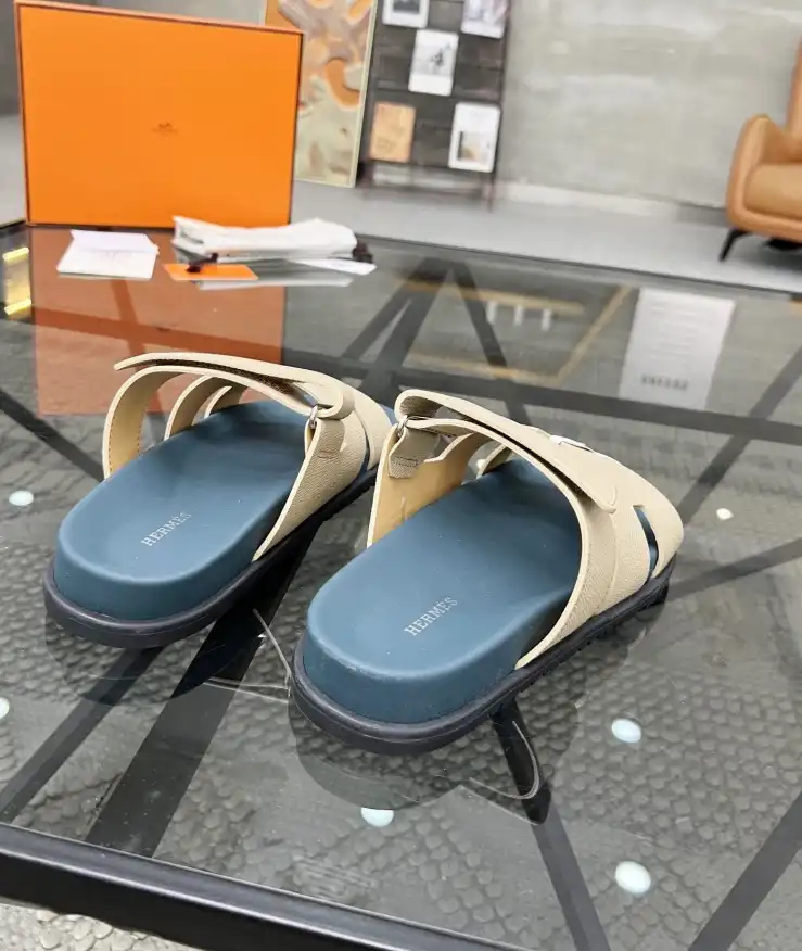 hype Hermes Slippers