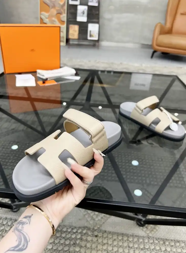 hype Hermes Slippers