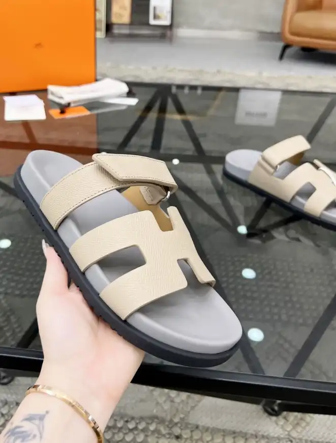 hype Hermes Slippers