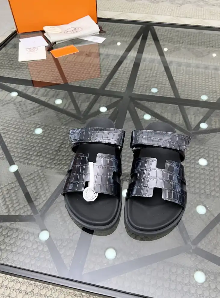 hype Hermes Slippers