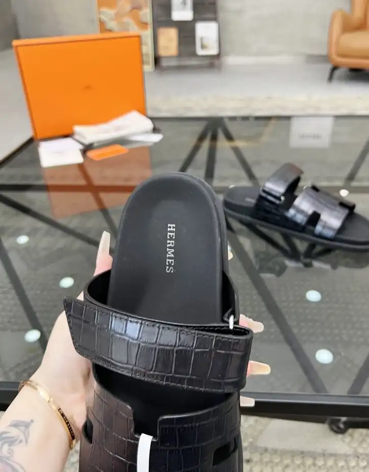 hype Hermes Slippers