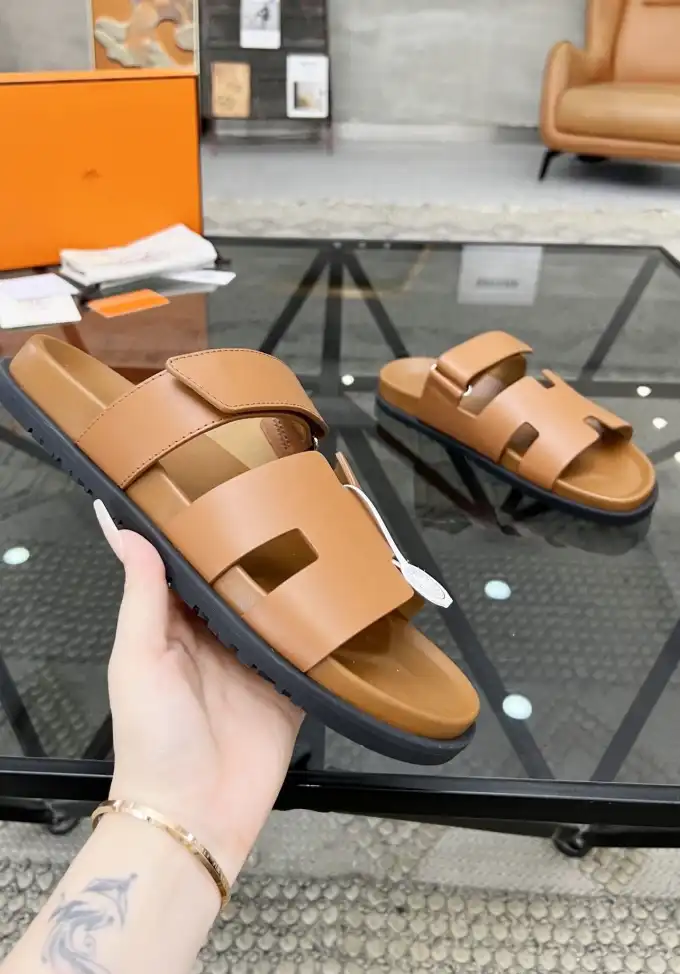 hype Hermes Slippers