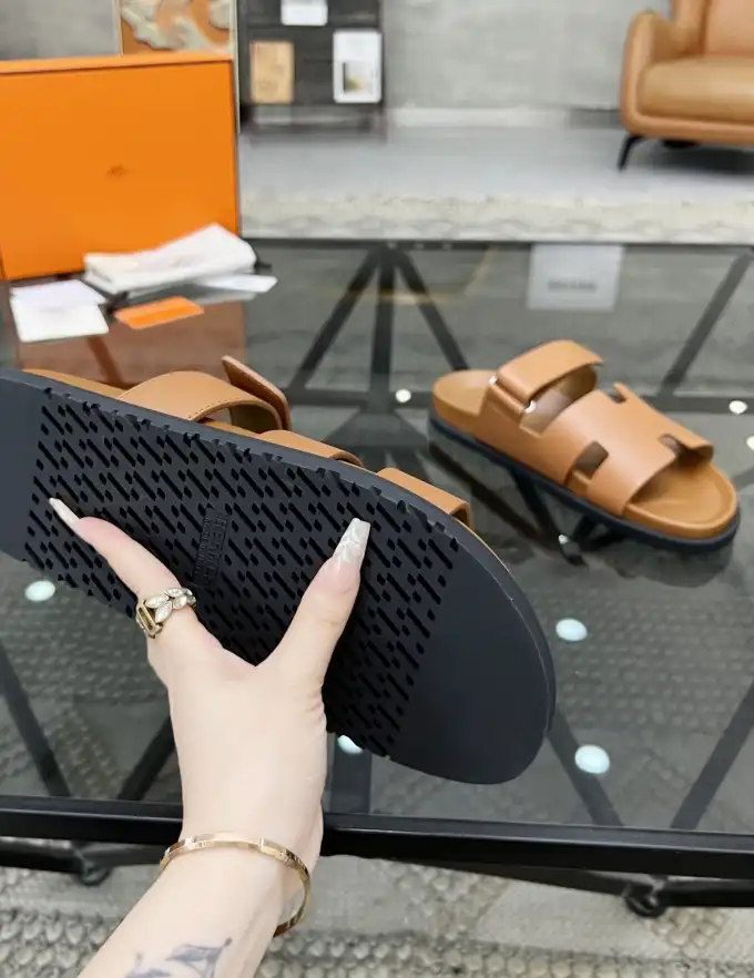 hype Hermes Slippers