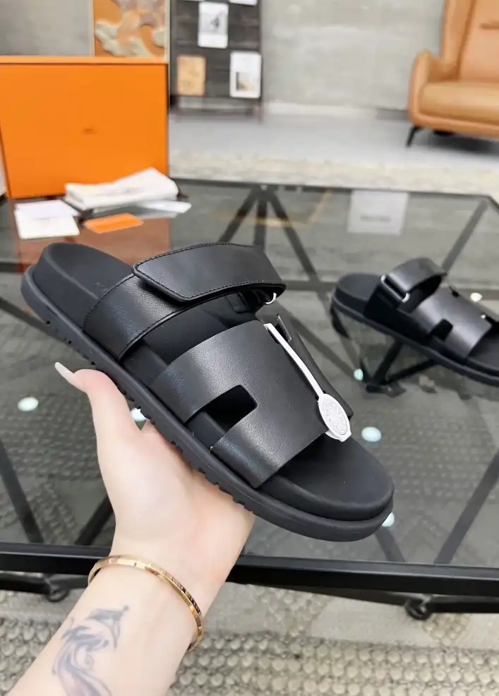 hype Hermes Slippers