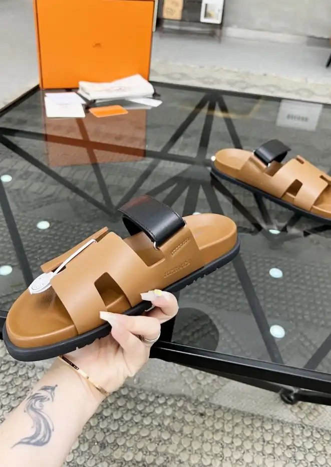 hype Hermes Slippers