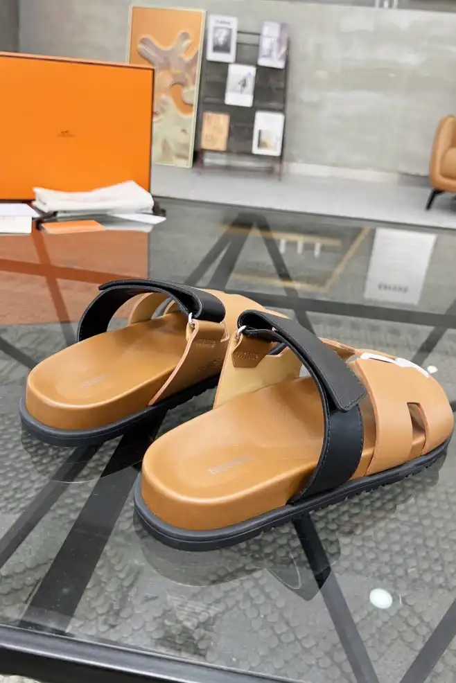 hype Hermes Slippers