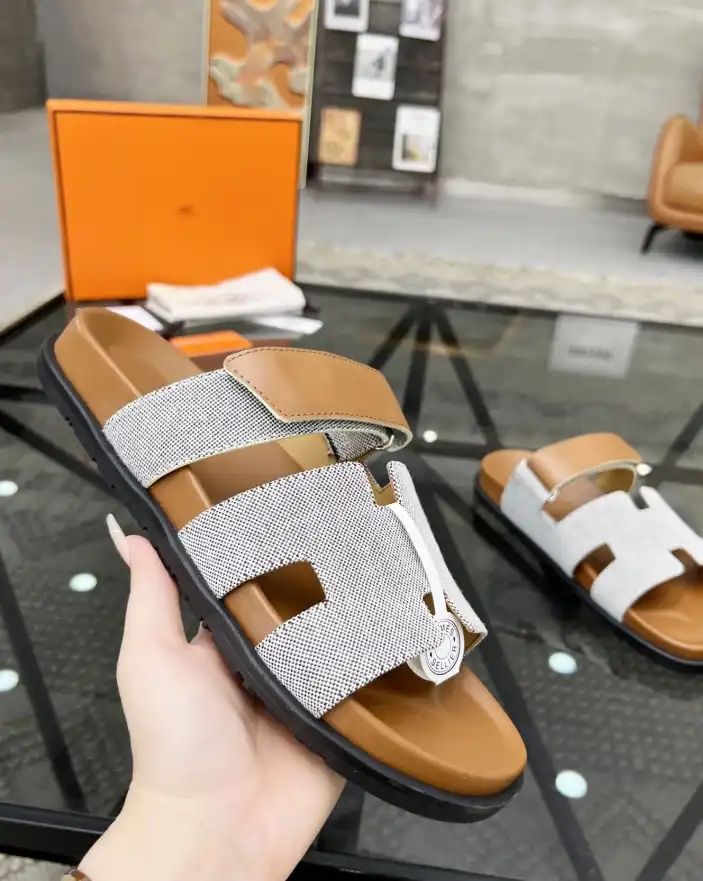 hype Hermes Slippers