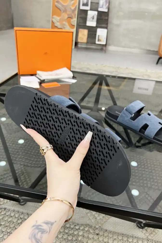 hype Hermes Slippers