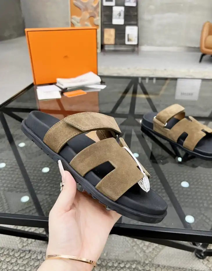 hype Hermes Slippers