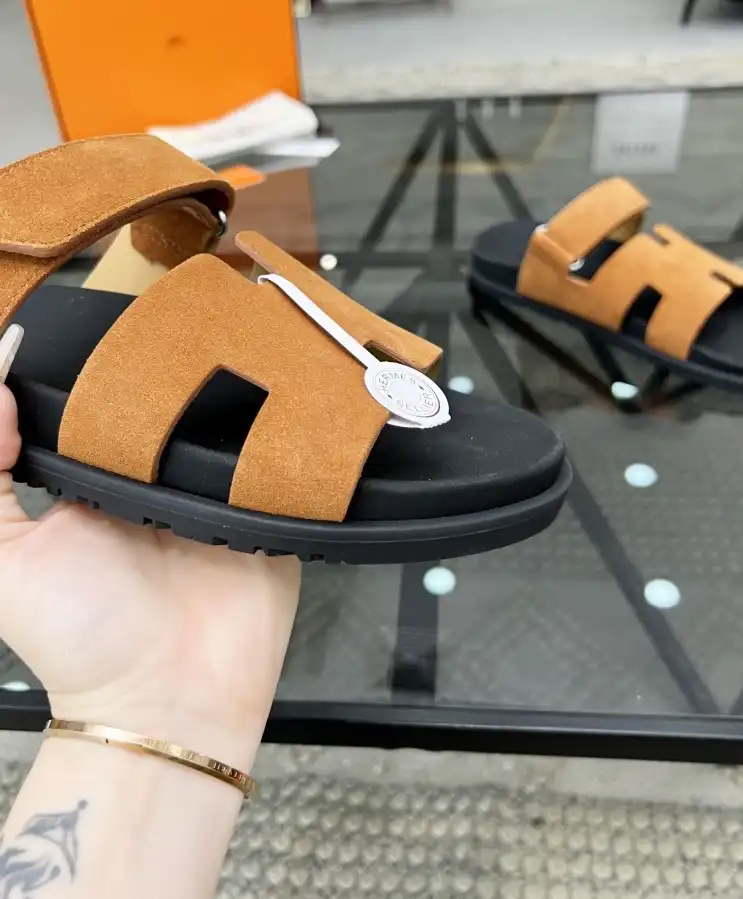 hype Hermes Slippers