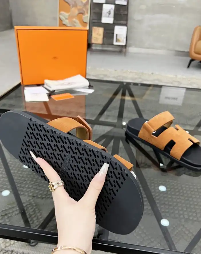 hype Hermes Slippers