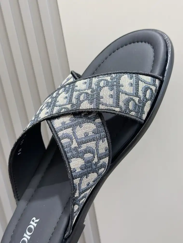 hype Christian Dior Slippers