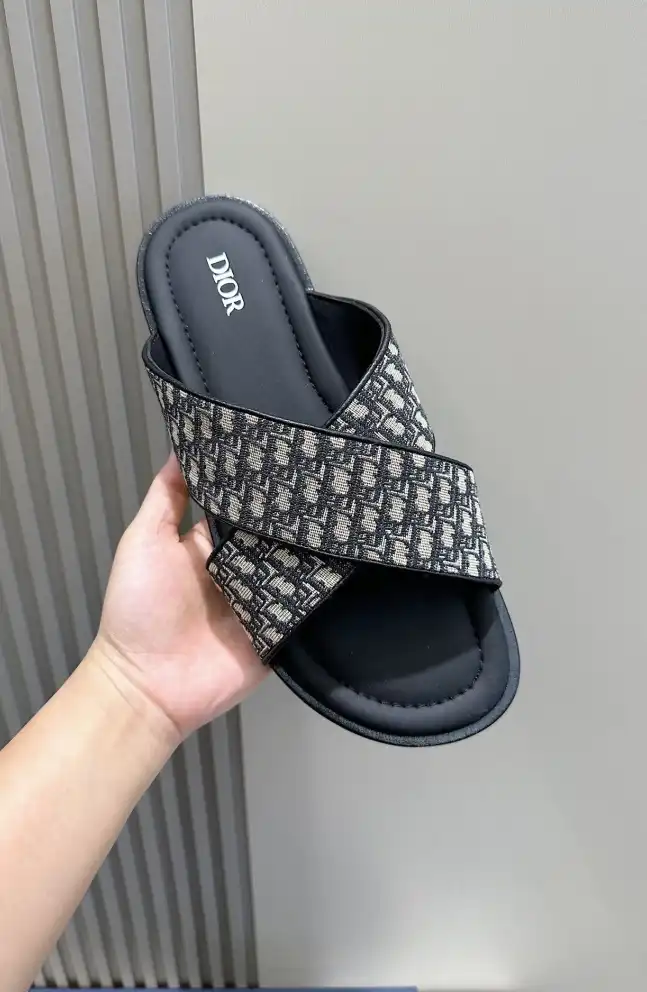 hype Christian Dior Slippers