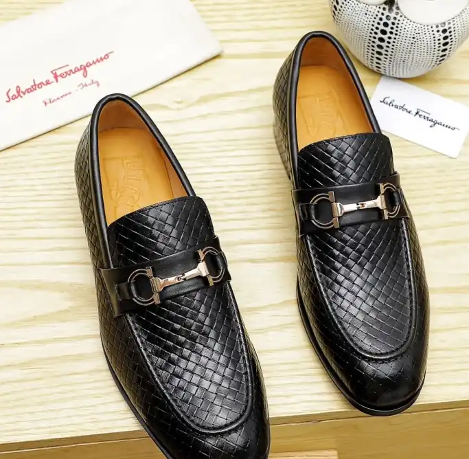 hype Ferragamo Leather Shoes