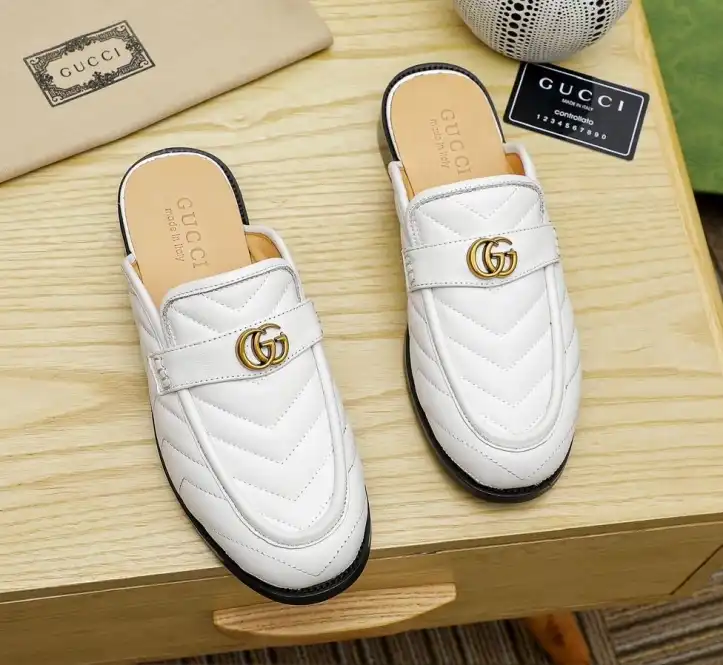 hype Gucci Slippers