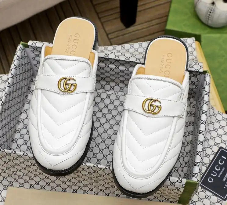 hype Gucci Slippers