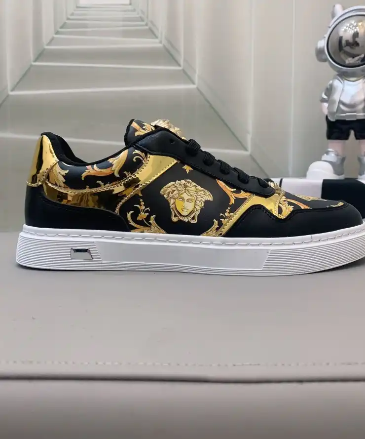 hype Givenchy Sneakers