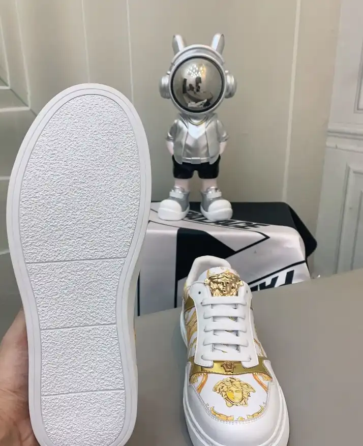 hype Givenchy Sneakers