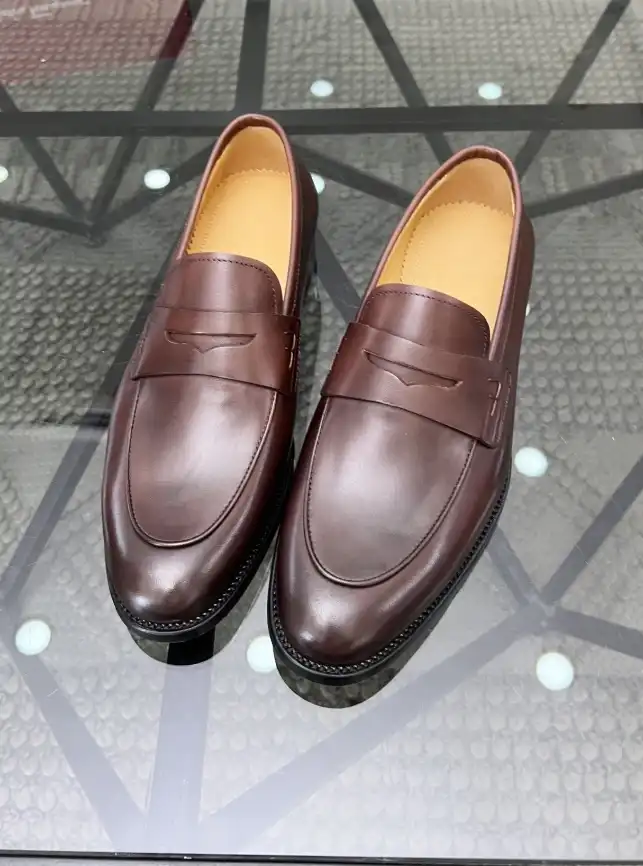 hype Ferragamo Leather Shoes