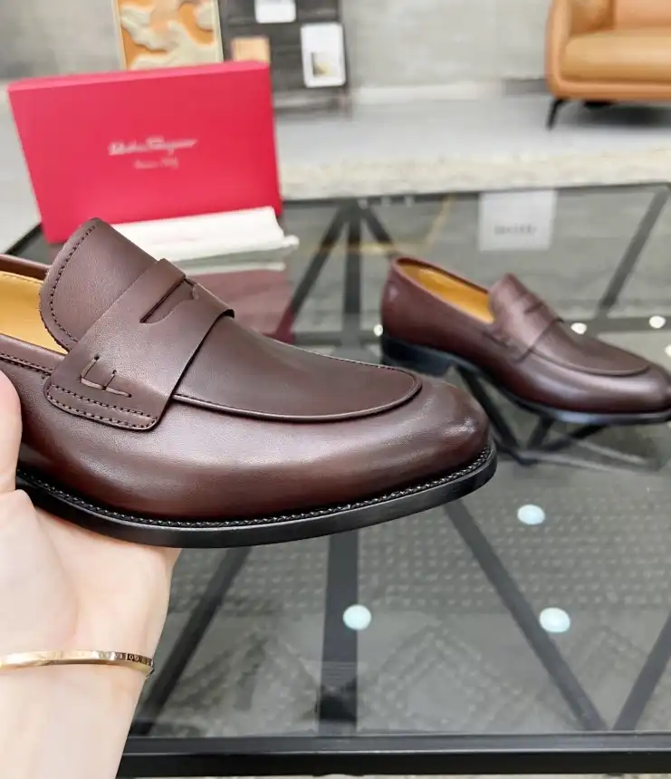 hype Ferragamo Leather Shoes