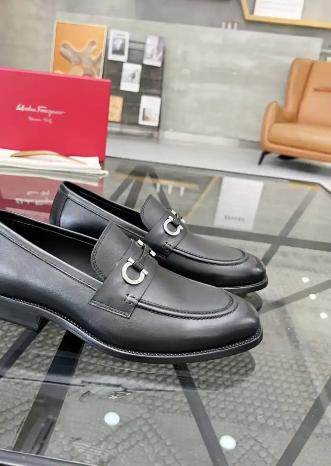 hype Ferragamo Leather Shoes