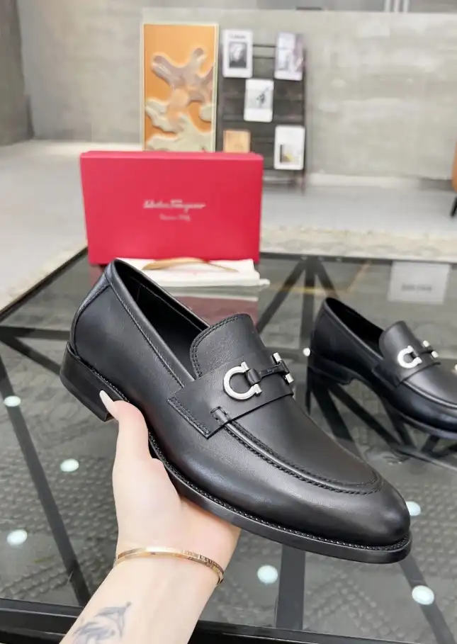 hype Ferragamo Leather Shoes