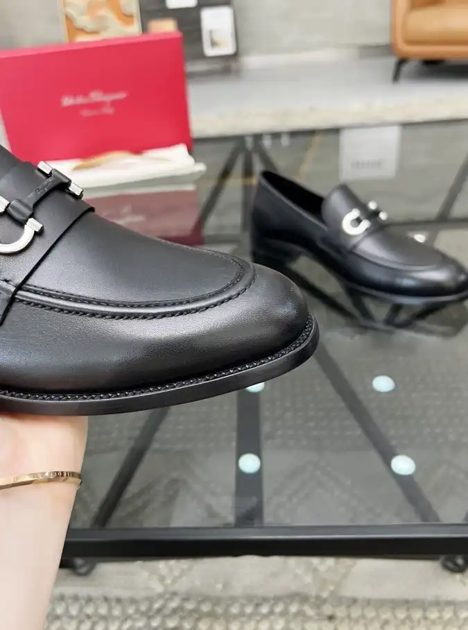 hype Ferragamo Leather Shoes