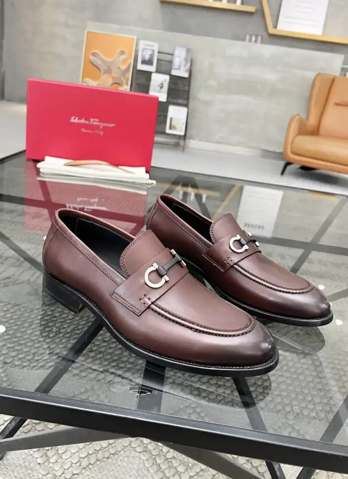 hype Ferragamo Leather Shoes