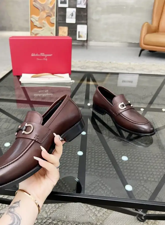 hype Ferragamo Leather Shoes