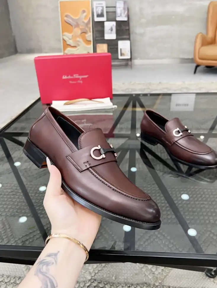 hype Ferragamo Leather Shoes